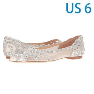 Badgley Mischka Flats,Ivory/US6 M